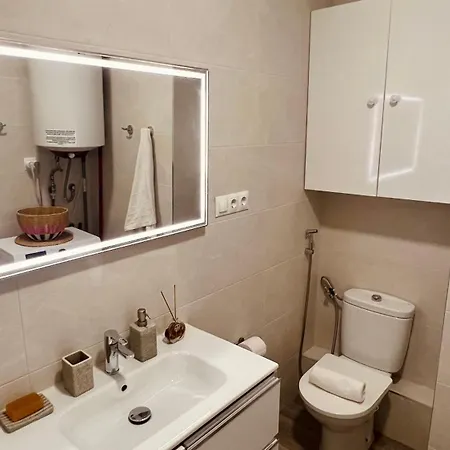 Super Comfy And Homey 4Br Apartment Peachy Stays Malaga Exterior photo