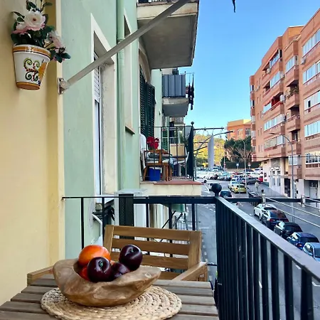 Super Comfy And Homey 4Br Apartment Peachy Stays Malaga Exterior photo